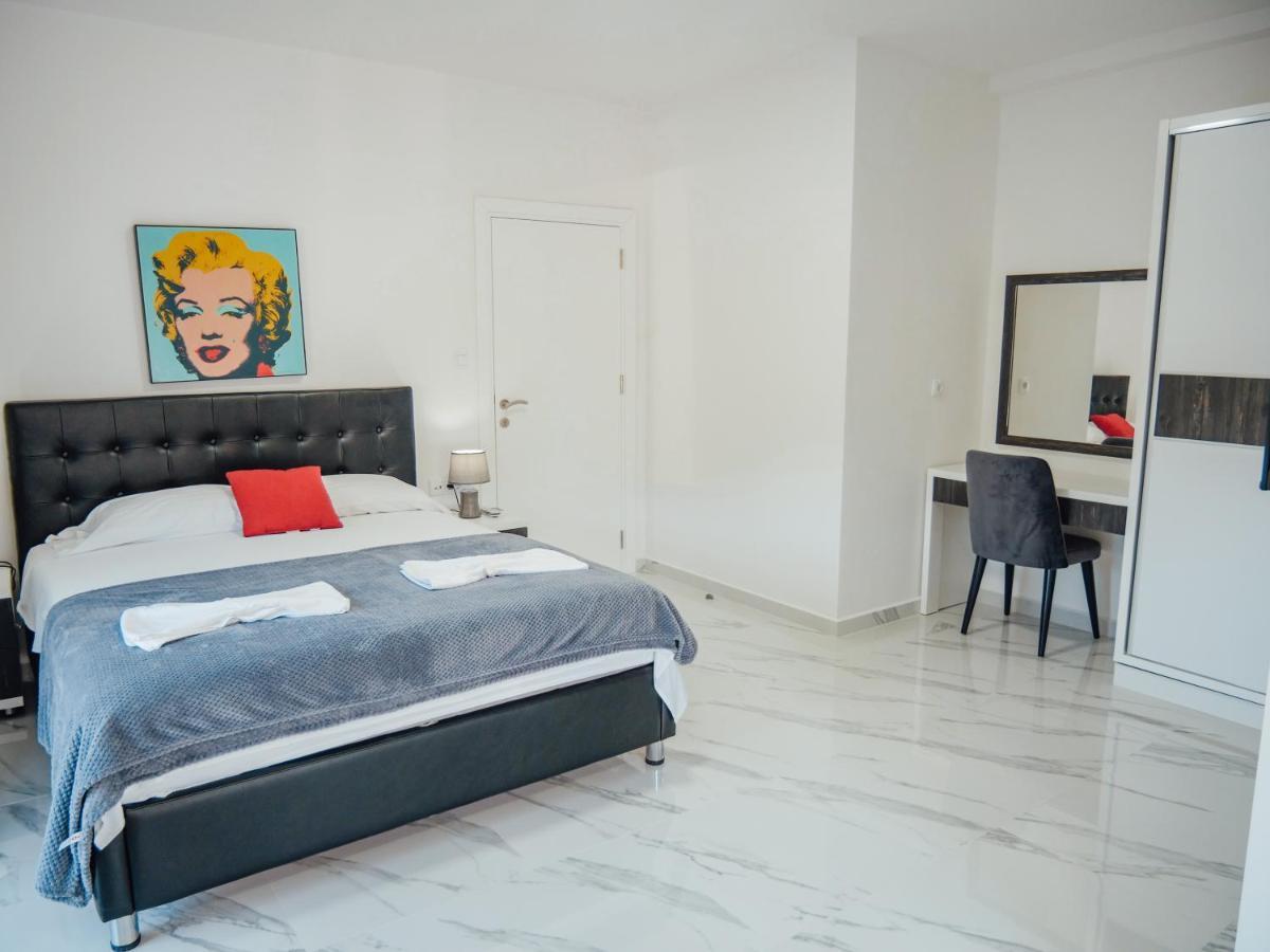Apartments Gjenashaj อุลซิน ภายนอก รูปภาพ