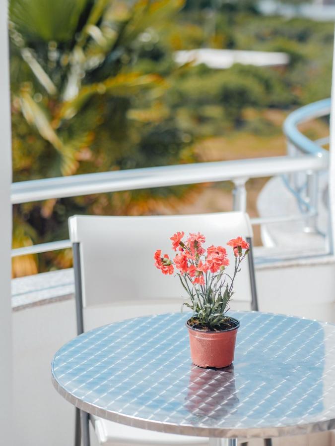 Apartments Gjenashaj อุลซิน ภายนอก รูปภาพ