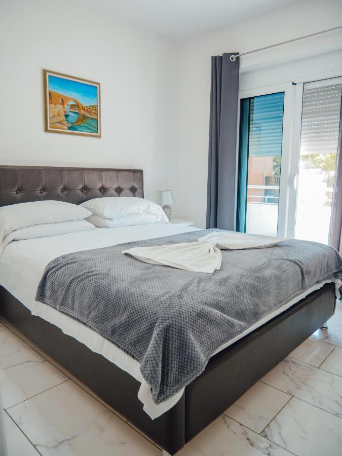 Apartments Gjenashaj อุลซิน ภายนอก รูปภาพ