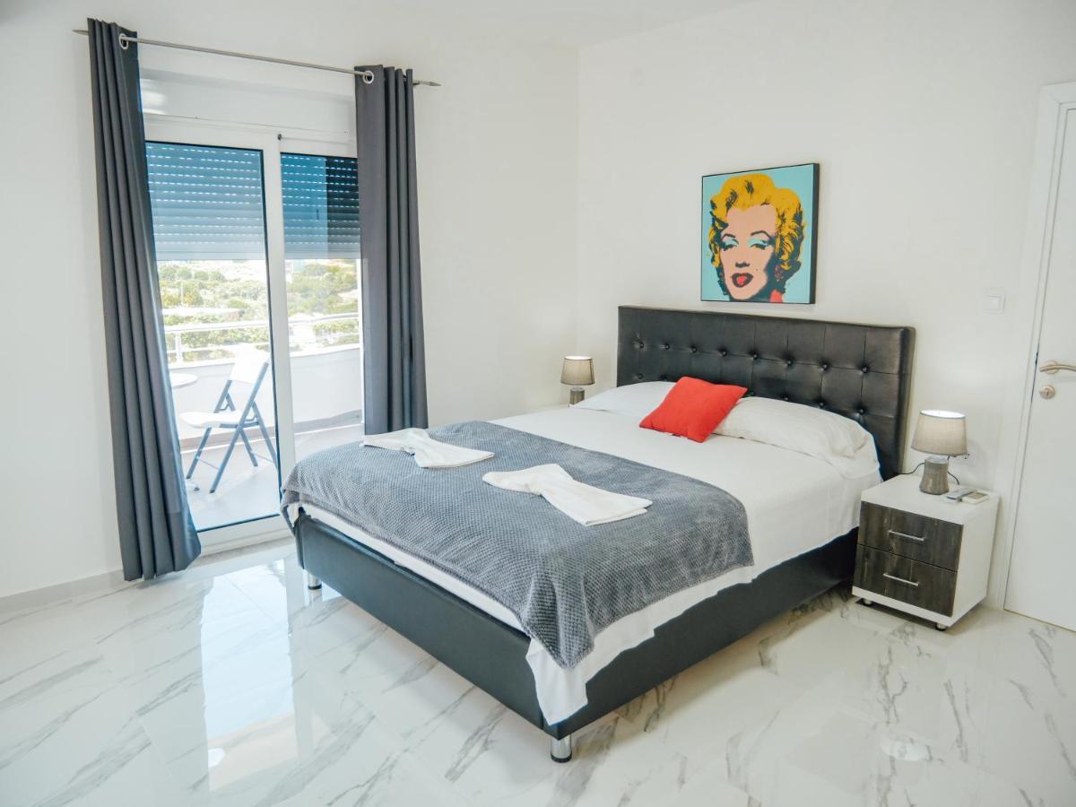 Apartments Gjenashaj อุลซิน ภายนอก รูปภาพ