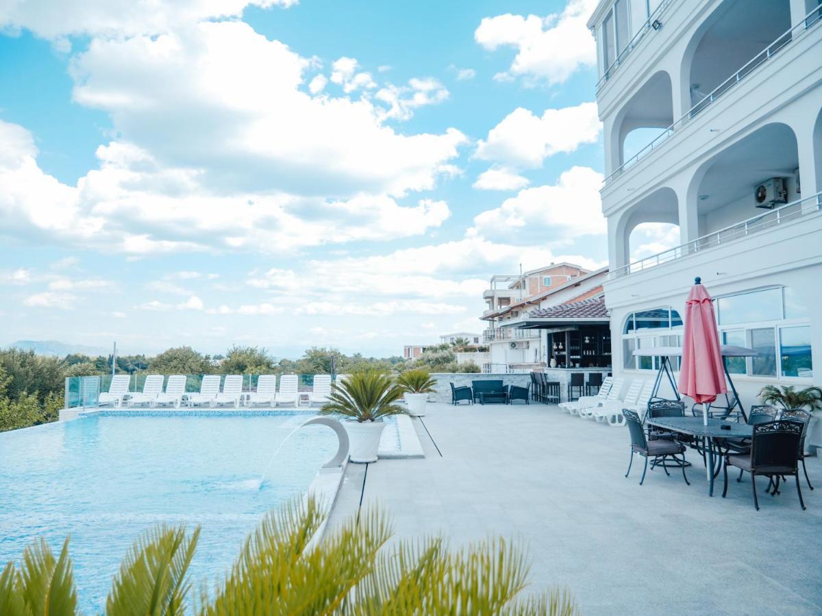 Apartments Gjenashaj อุลซิน ภายนอก รูปภาพ