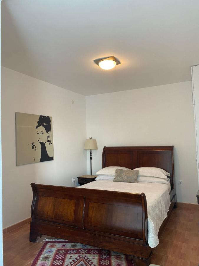 Apartments Gjenashaj อุลซิน ภายนอก รูปภาพ